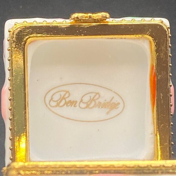 Ben Bridge Porcelain Gift Box Trinket Ring Pink Bow Floral Hinged Gold Trim - Picture 5 of 6